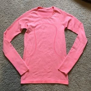 Lululemon Athletica Pink Swifty - Size 4